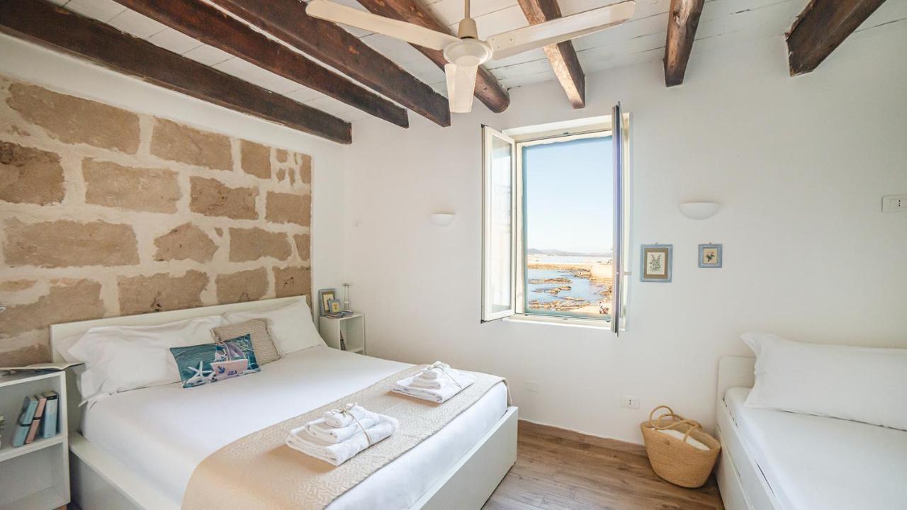 Waterfront Apartment *